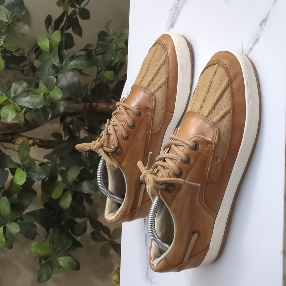 Men's Tan Leather Casual Shoes - Picture 3 of 11